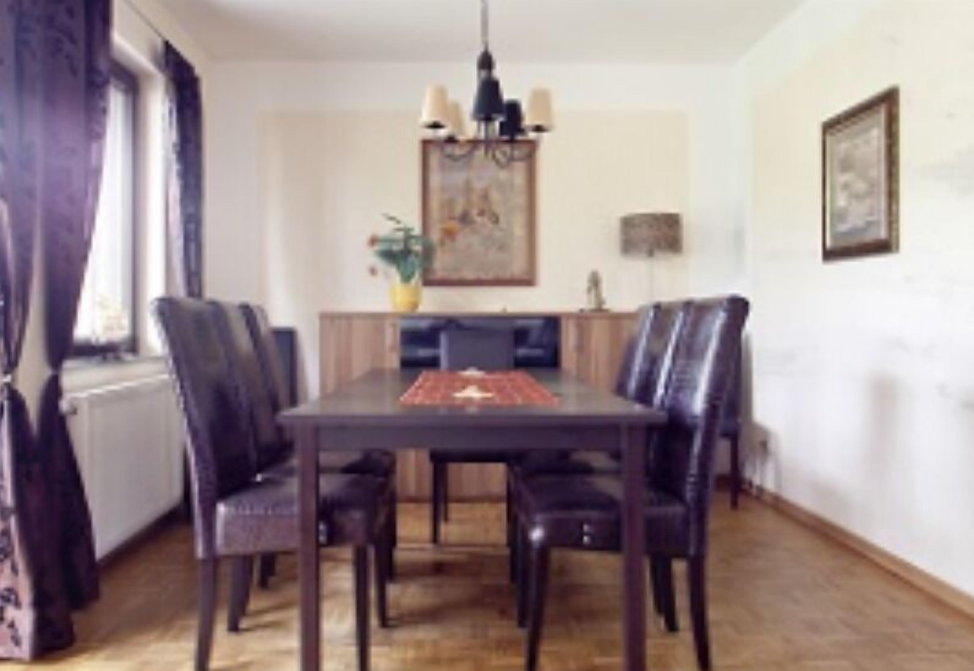 House, Balcony (2 people per bedroom) | In-room dining