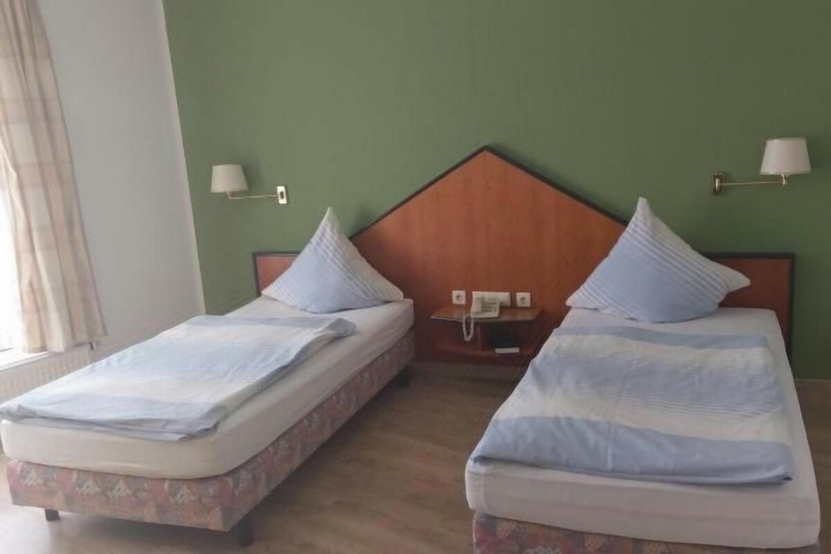 Desk, cribs (surcharge), rollaway beds (surcharge), WiFi (free)