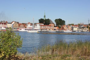 Uklassifisert bilde, 5 av 33, knapp