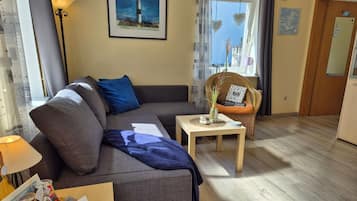 Een flatscreentelevisie