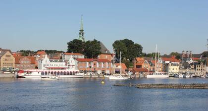 FW Heringszaun - Ferienwohnungen am Hafen, S.Boettcher