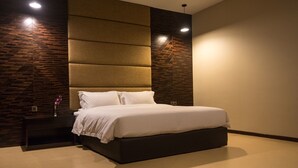 Suite, 1 King Bed, Bathtub - 3-Plus Hotel (Kota Kinabalu)