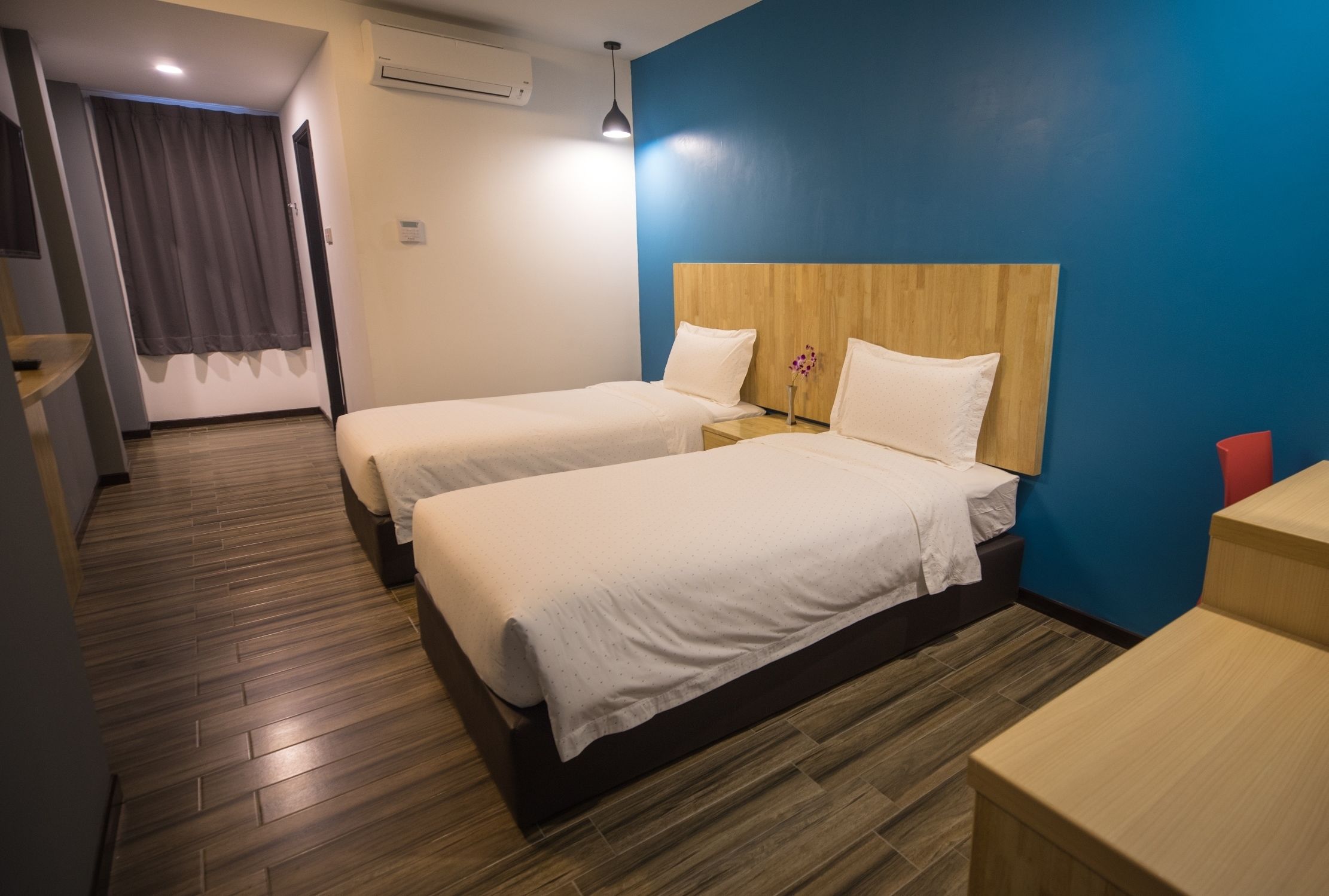 superior twin room | desk, laptop workspace, blackout curtains, soundproofing