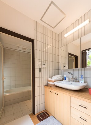 Private Vacation Home | Bathroom | Separate tub and shower, deep soaking tub, free toiletries, hair dryer
