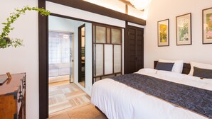 Private Vacation Home | 2 bedrooms, free WiFi, bed sheets - Kouhaku Kyomachiya Nijo (Kyoto)