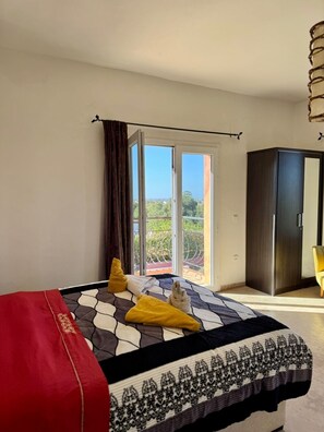 4 Schlafzimmer, Bügeleisen/Bügelbrett, WLAN, Bettwäsche