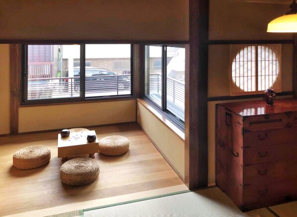 獨棟房屋 (Private Vacation Home) | 2 間臥室、羽絨被、布置獨特、書桌