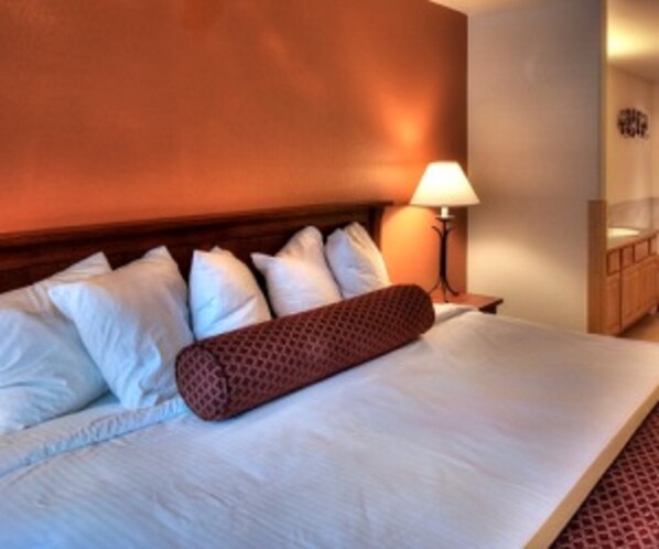 1 bedroom, iron/ironing board, internet, bed sheets