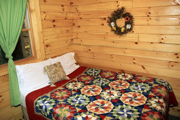 2 bedrooms, bed sheets