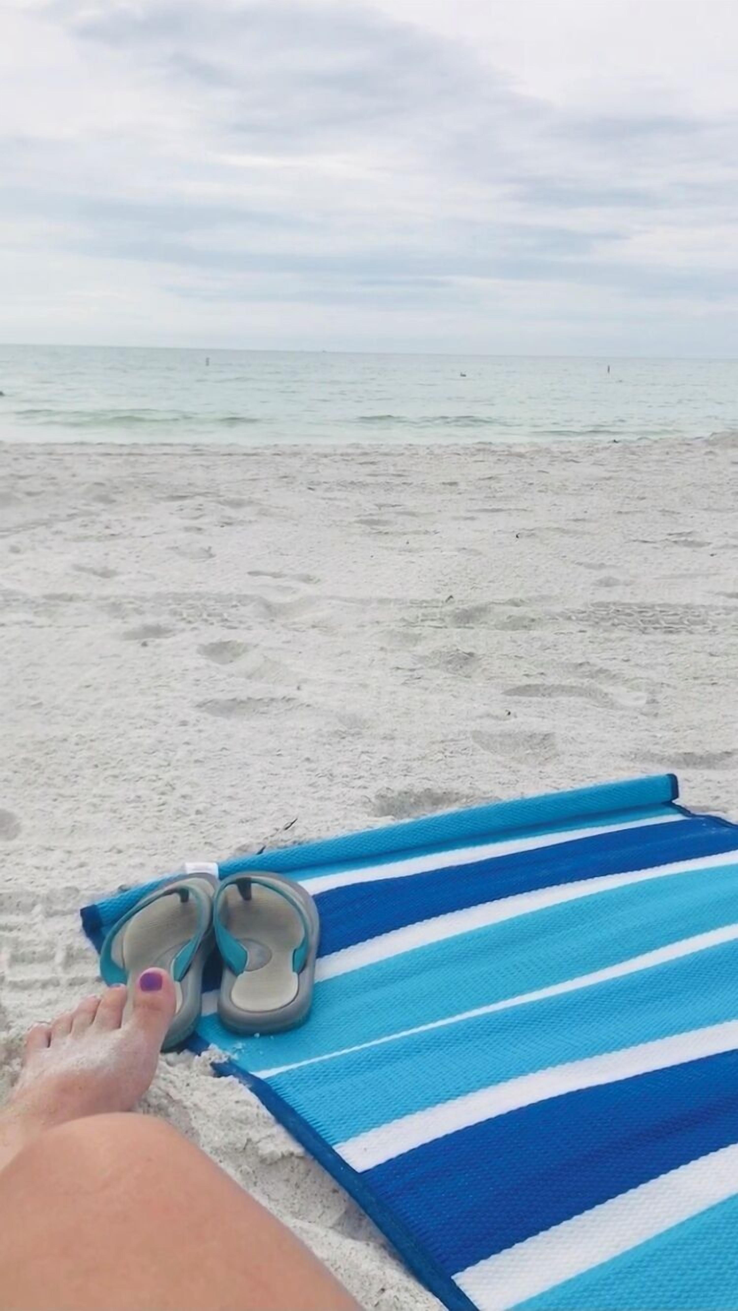 Beach nearby, sun loungers