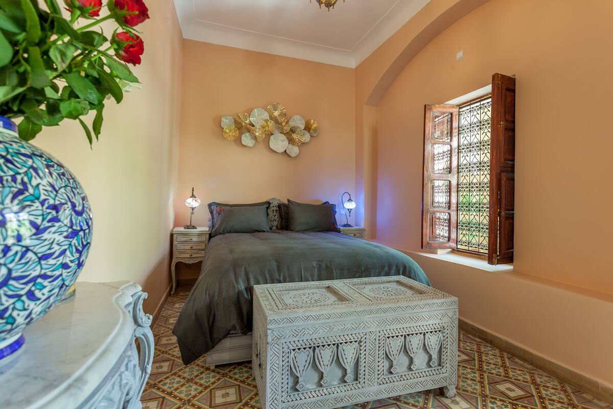 Deluxe Quadruple Room, 1 King Bed (Zohra) | Desk, blackout drapes, iron/ironing board (on request), WiFi (free)