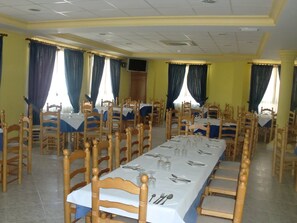 Restaurant - Hostal Vadillo (Losar de la Vera)
