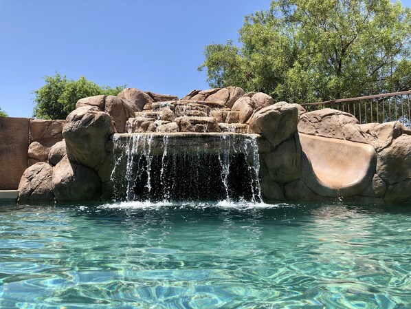 Outdoor pool, a heated pool