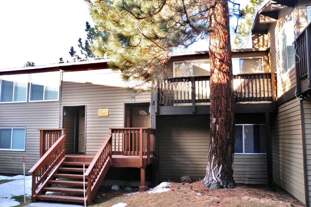 Timberline 46 Mammoth Lakes Two Bedroom Townhouse