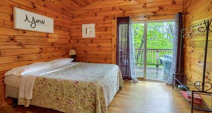 Blue Rose Cabins - Treetops Cabin