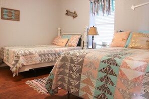 2 habitaciones, tabla de planchar con plancha y wifi gratis 
