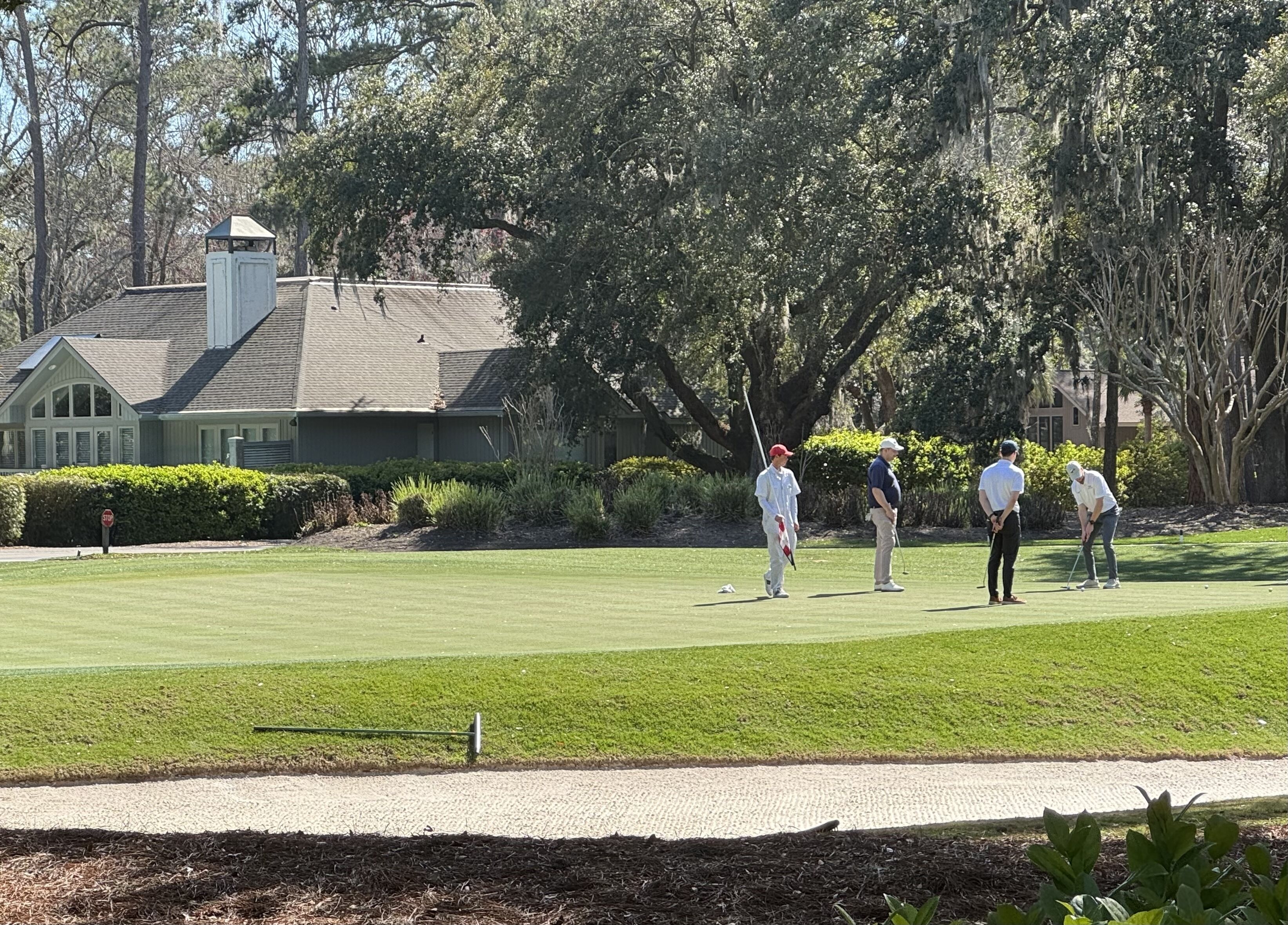 Top RBC Heritage location! 3BR 3BR villa  located on #1 Green of Harbourtown GC