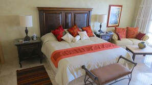 2 slaapkamers, een strijkplank/strijkijzer, gratis wifi, beddengoed