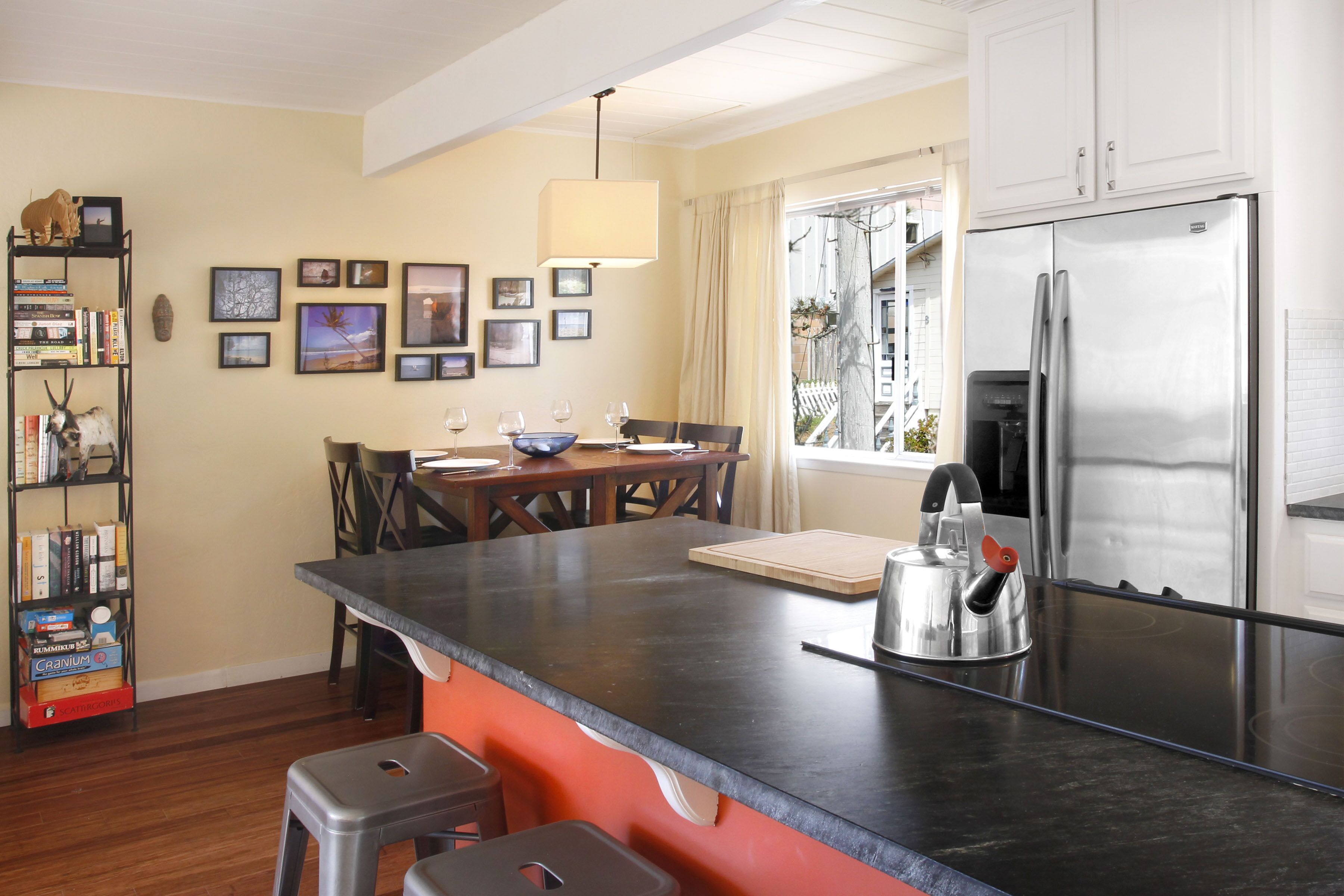 Short  walk to the beach, store and cafe