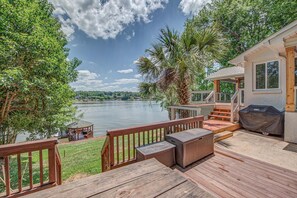 Terrace/patio - Firefly - 2 Houses on 1 Spectacular Property (Belmont)