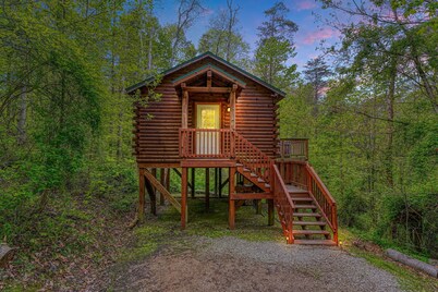 Blue Rose Cabins - Overlook Cabin
