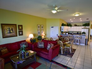 Interior - 140+ Reviews, Steps to Beach, Magnificent Water Views, None Cleaner, None Nicer! (Indian Shores)