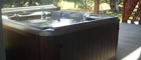 室外 SPA 浴池