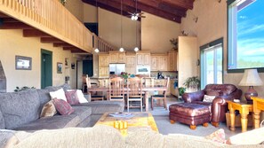 Smart TV, fireplace, DVD player, ping pong