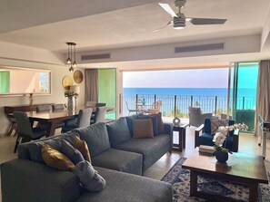 Smart-TV, Netflix, Bücher, Streaming-Dienste