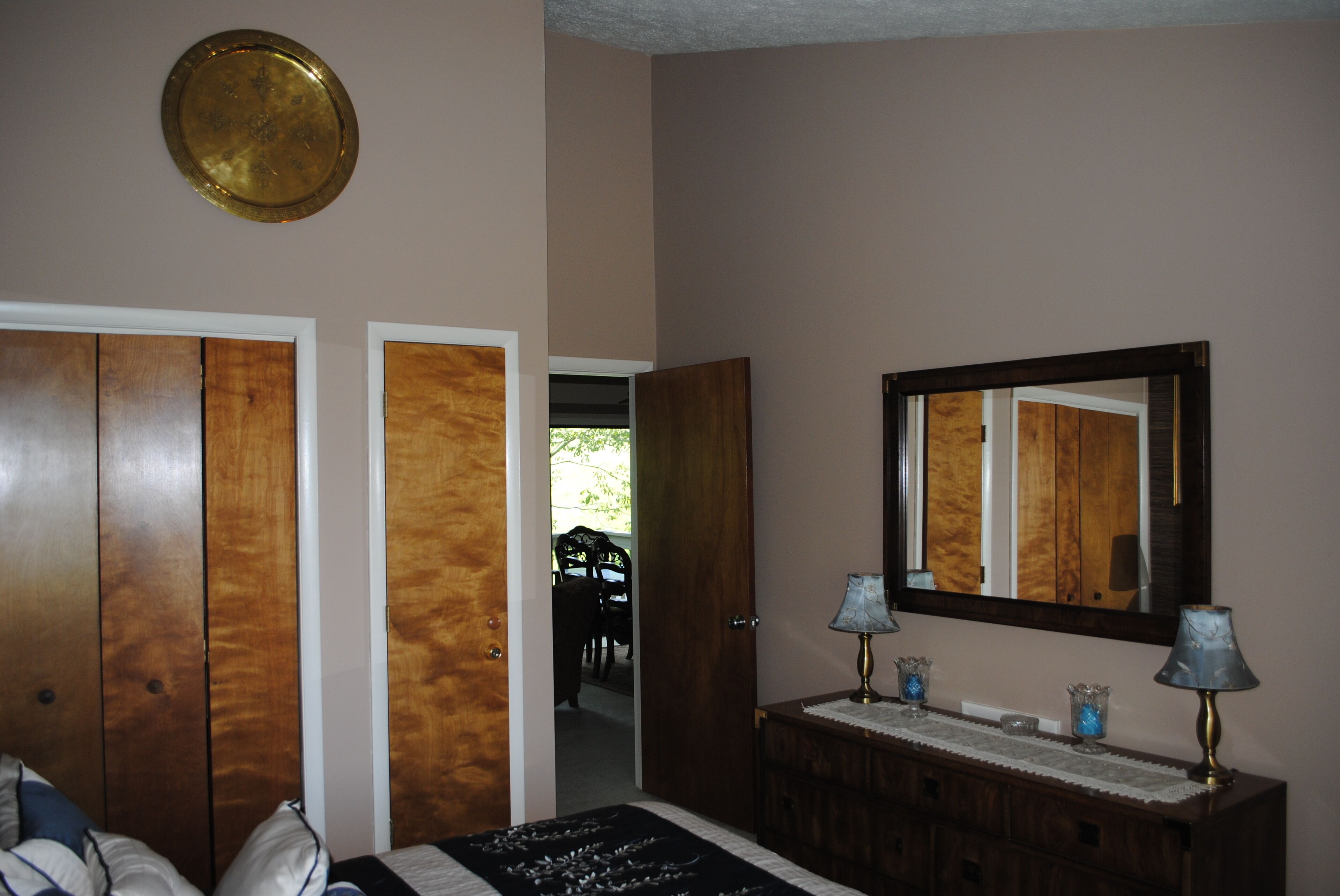 Devil's Knob Mtn. condo on golf course with views of Shenandoah Valley