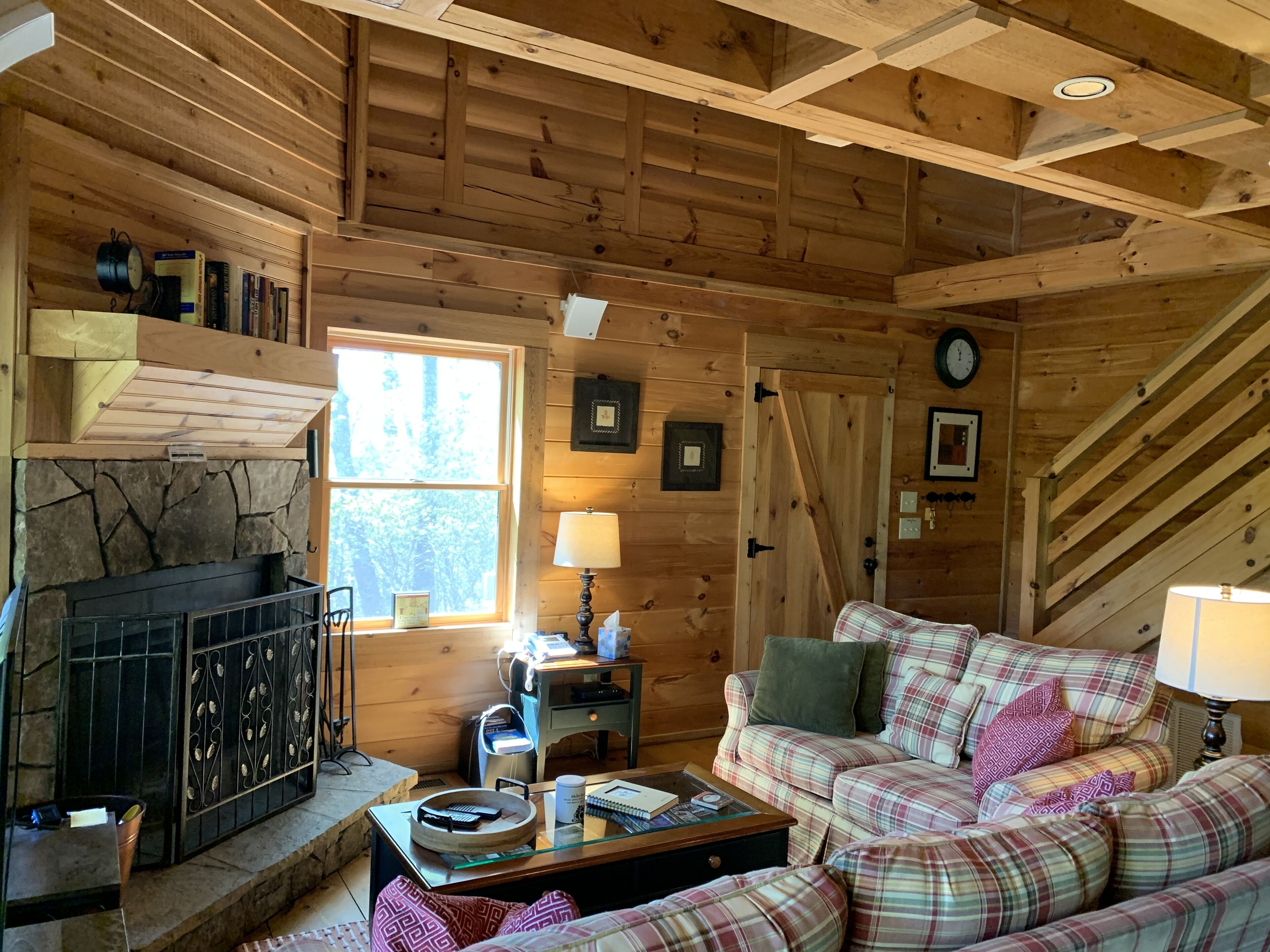 Timber Frame Above the Clouds on Screamer Mtn/Clayton - Panoramic Views!