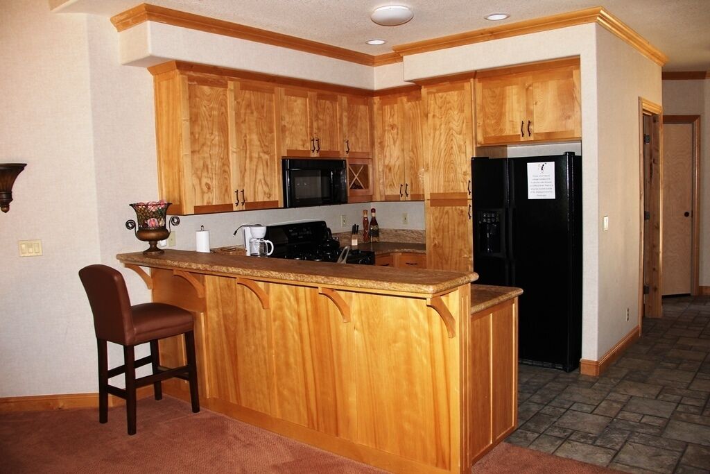 Bailey Creek Cottages (2 night min.)