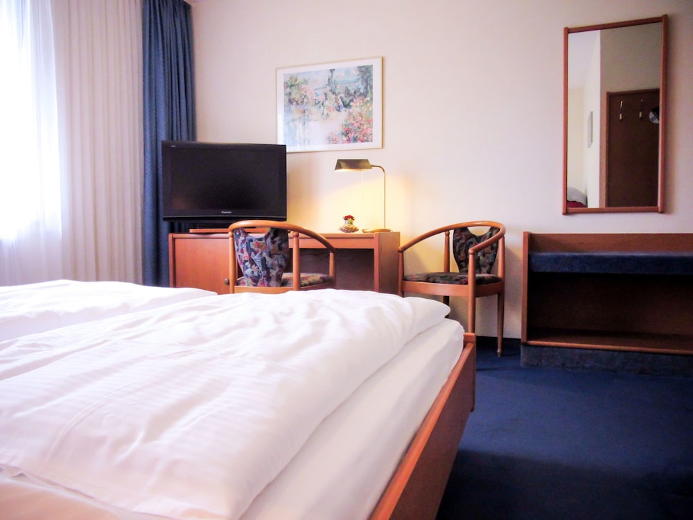 Hotel Zur Flora - Düsseldorf