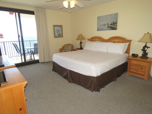 3 habitaciones, escritorio, tabla de planchar con plancha y wifi gratis 