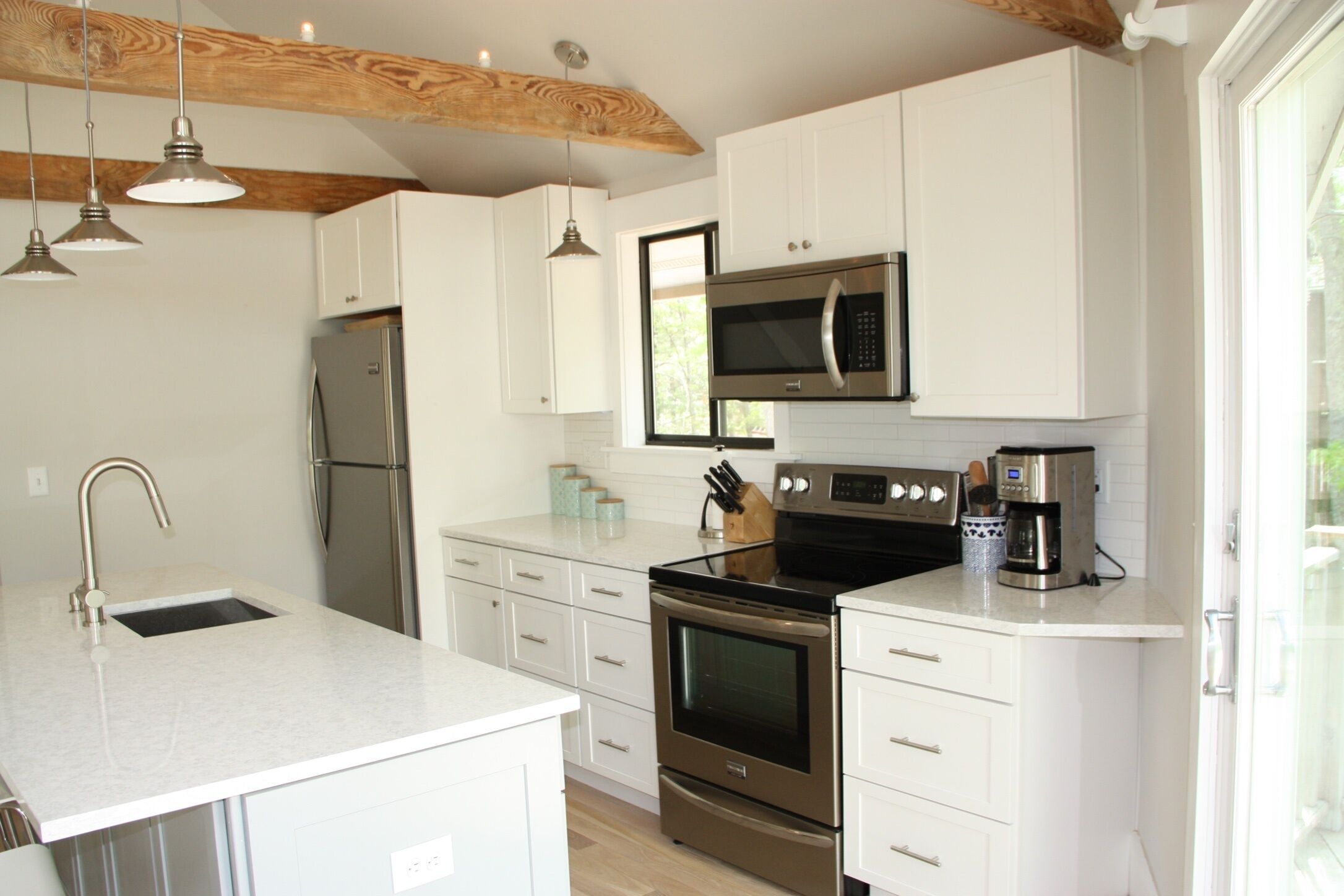 Fully renovated 3 bedroom duplex