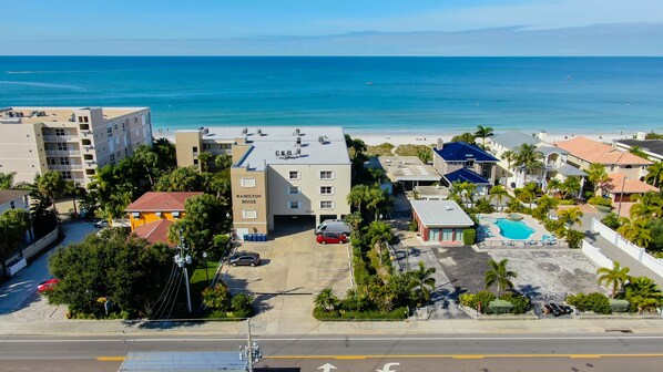 Exterior - From your condo to the beach in seconds!! (Indian Rocks Beach)