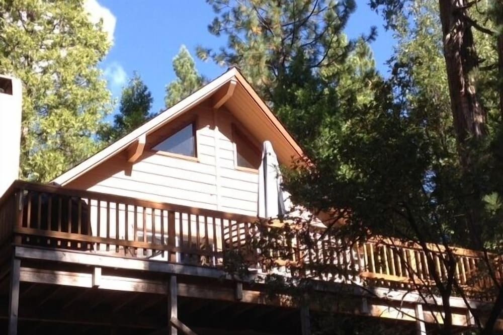 Enjoy Hearthstone Chalet Where Mi-Wuk Village Meets the Forest