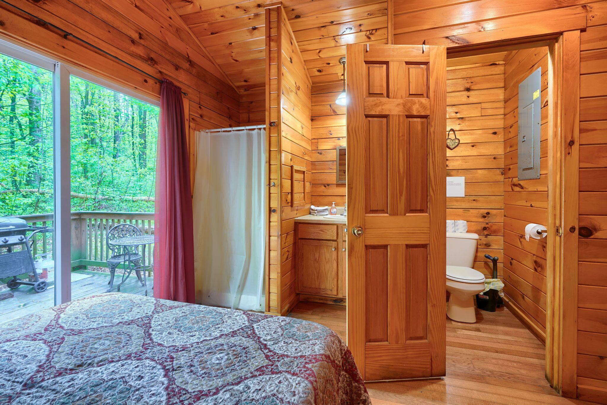 1 bedroom, WiFi (free), bed sheets
