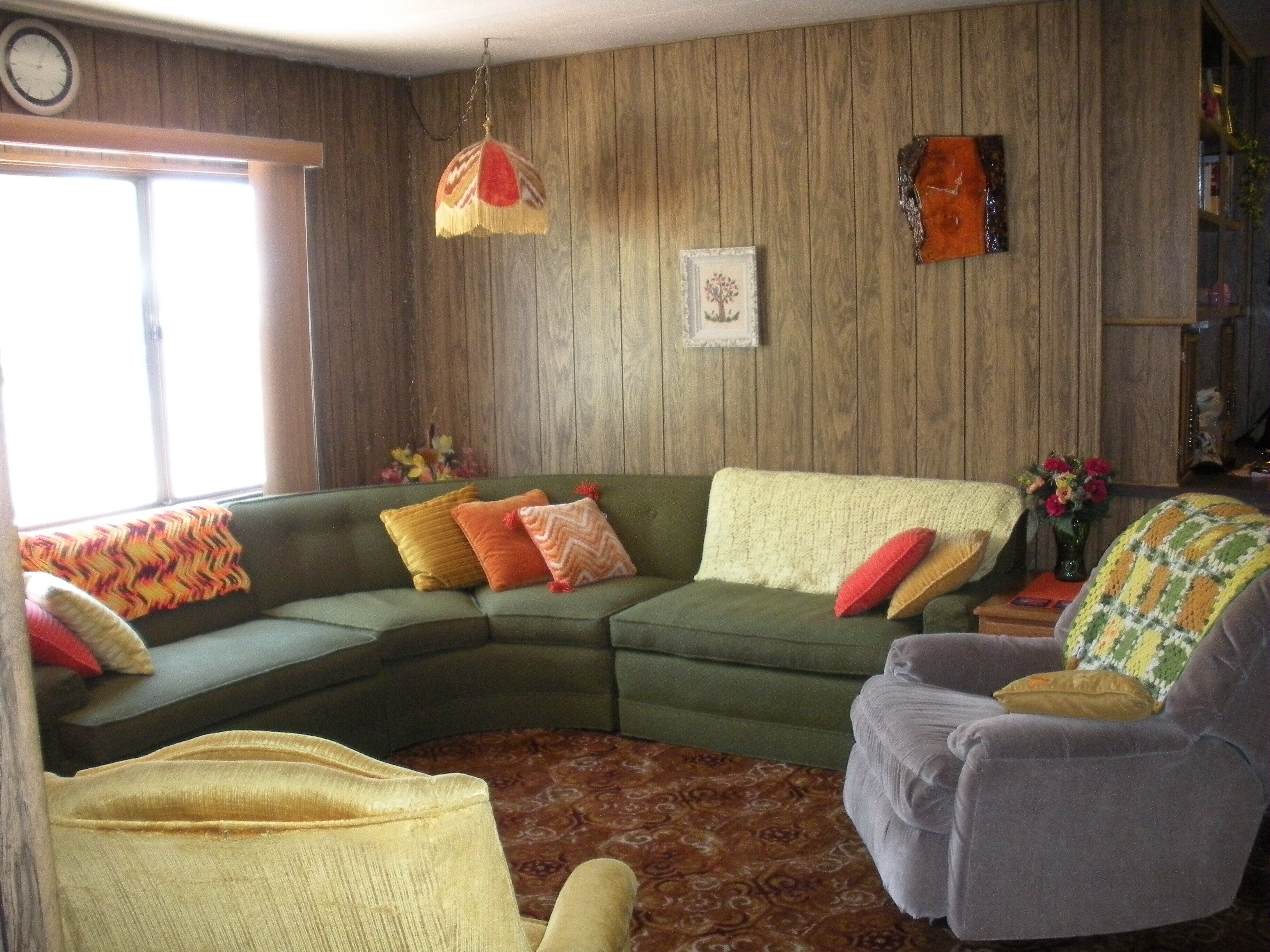 IN CARSON CITY!  Conveniently central to Reno, Lake Tahoe, Truckee,Virginia City