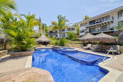 Luxury Condo in Pedregal – Walk to Downtown Cabo!