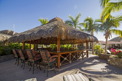 Luxury Condo in Pedregal – Walk to Downtown Cabo!