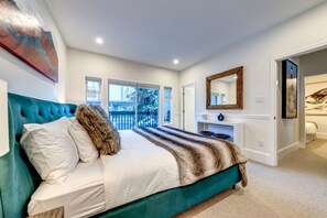 4 bedrooms, free WiFi, bed sheets