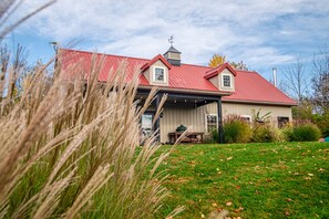 Exterior - Family Friendly Barndominium in Amish Country (Sleeps 8) (Dundee)