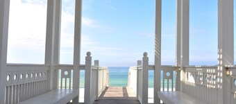 Making Memories at Carillon Beach! Short walk to beach! A perfect family getaway