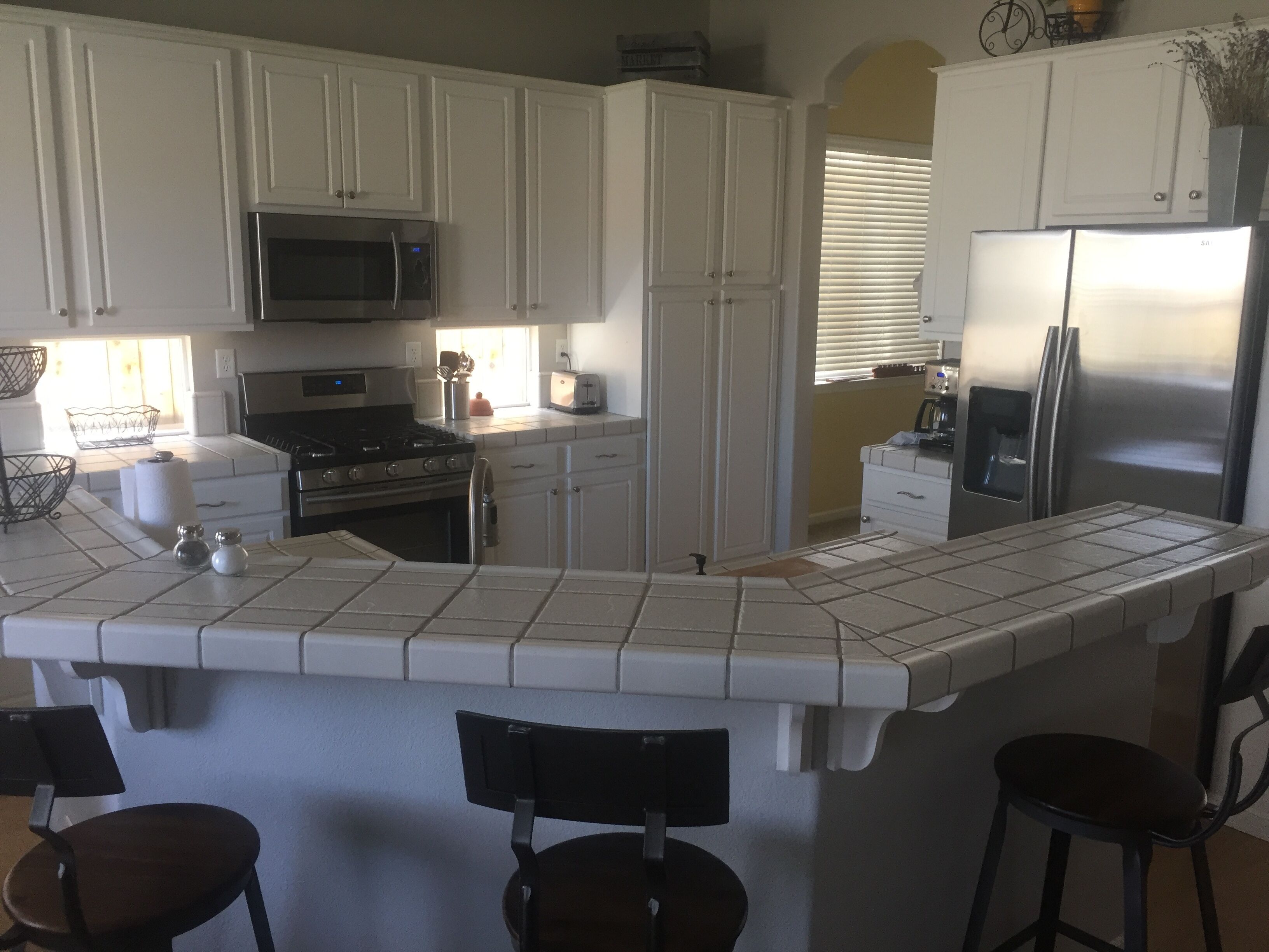 Great House, Spectacular Location!