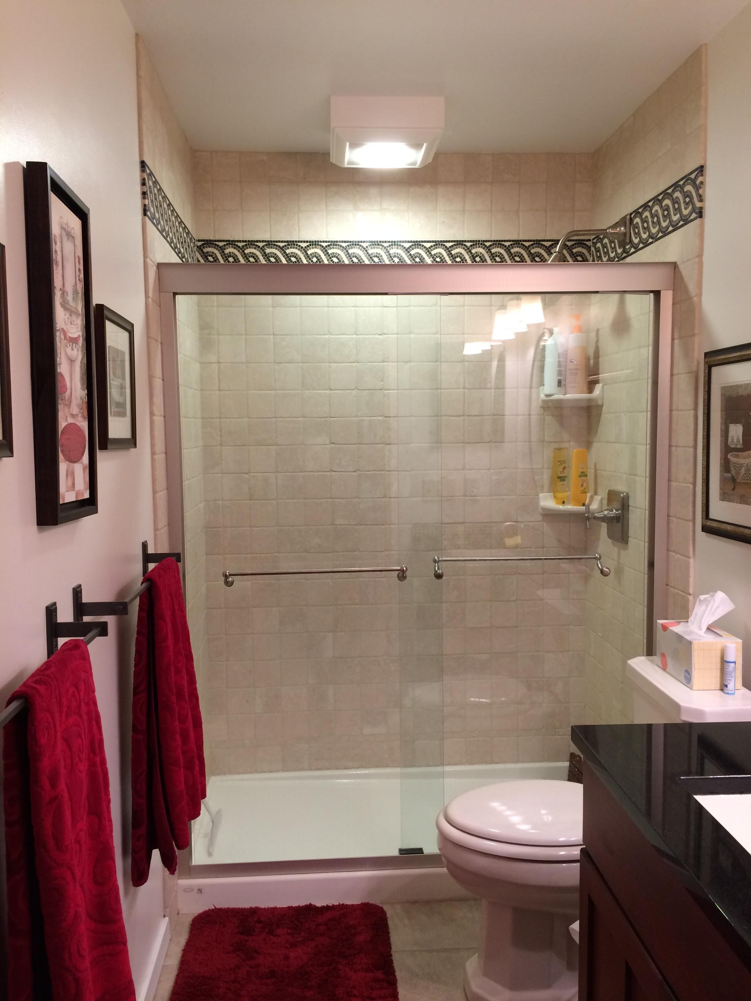Combined shower/tub, hair dryer, towels, soap