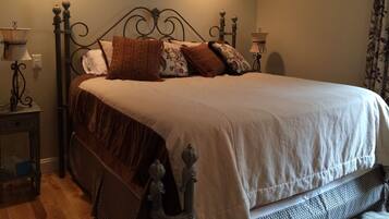 2 bedrooms, free WiFi, bed sheets