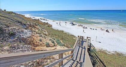 Beach Chairs, Bikes & Across From Beach! ~ Seas The Day in Magnolia Cottages on 30A