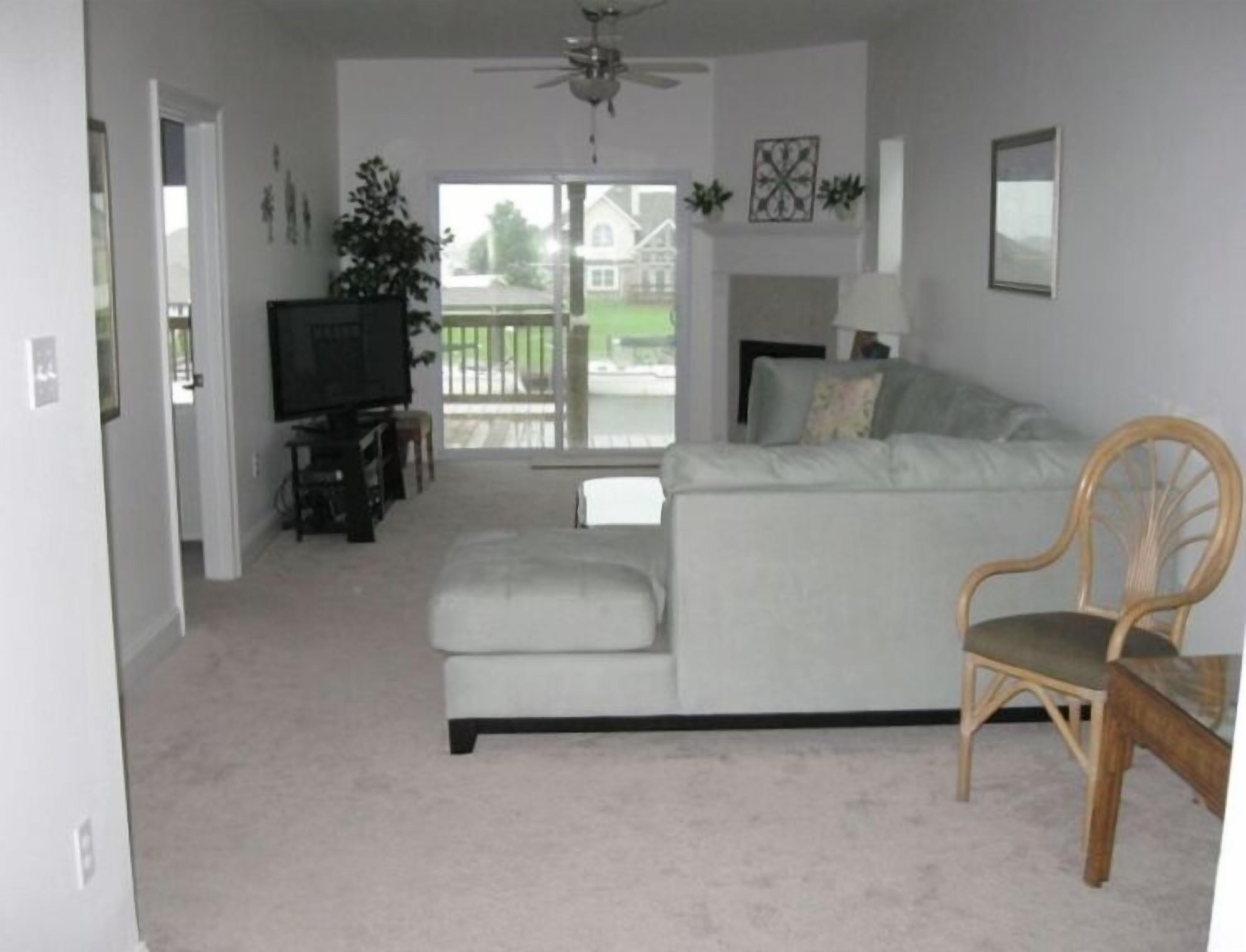 Traveling Nurses-Military- Mardi Gras- Snowbirds-Casino-Saints-long term rates