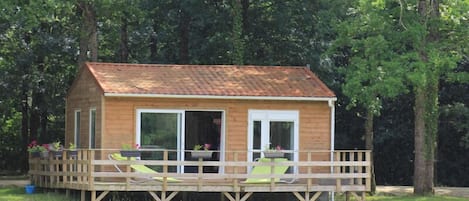 Cottage, 2 kamar tidur, teras | 2 kamar tidur, kedap suara, dan seprai linen